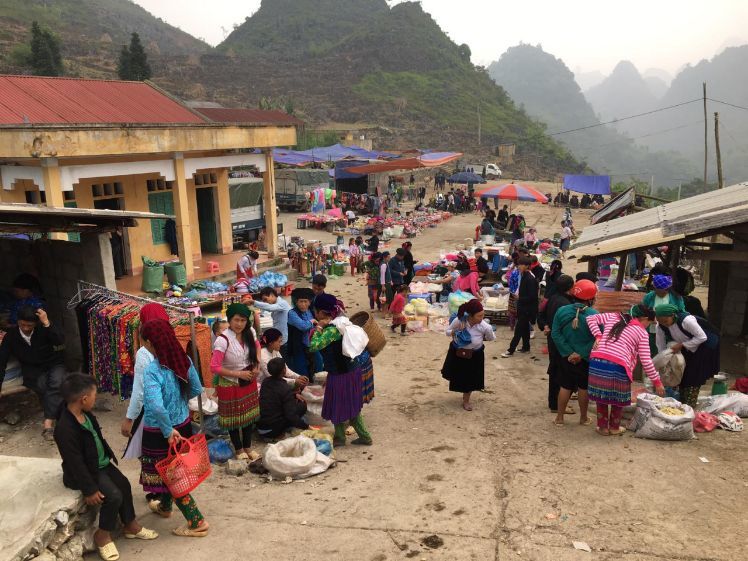 markt in ha giang