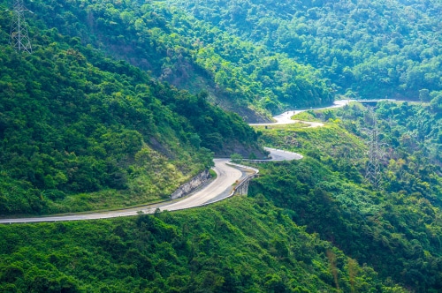 Hue,From,Hai,Van,Mountain,Pass,At,Da,Nang,,Viet