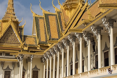 royal-palace-phnom-penh