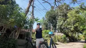 foto van Thomas tijdens de Hoi An fietstour. 
