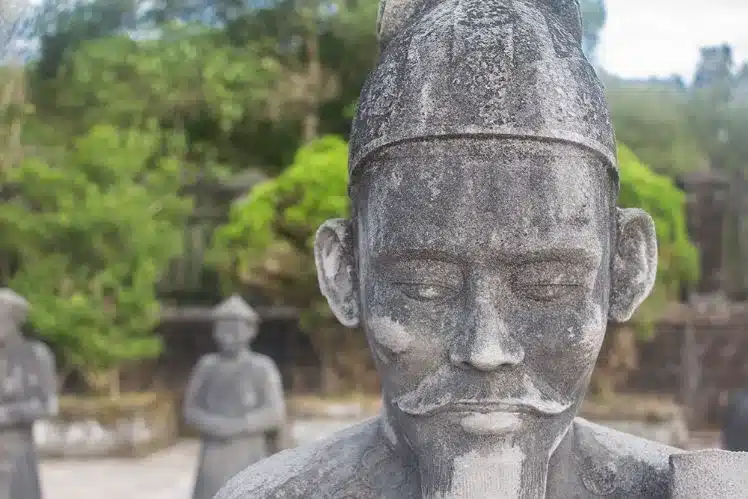 Hue heeft een keizerlijke geschiedenis die meerdere eeuwen teruggaat. 