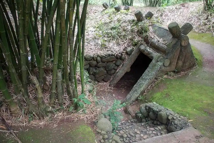vinh-moc-tunnels-dmz-2